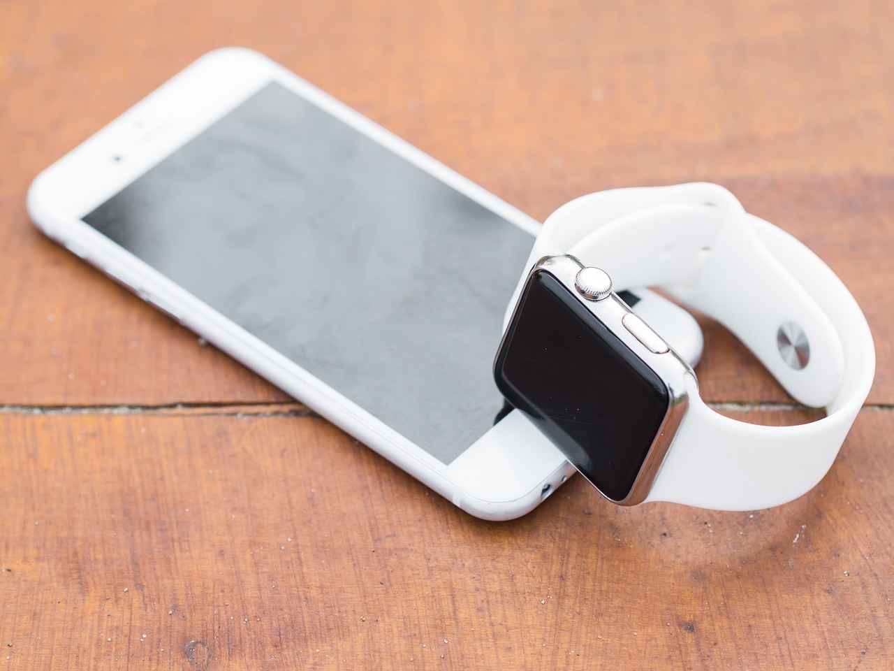 Apple Watch Alternatives for iPhone Users 3 Budget-Friendly Smartwatch Alternatives