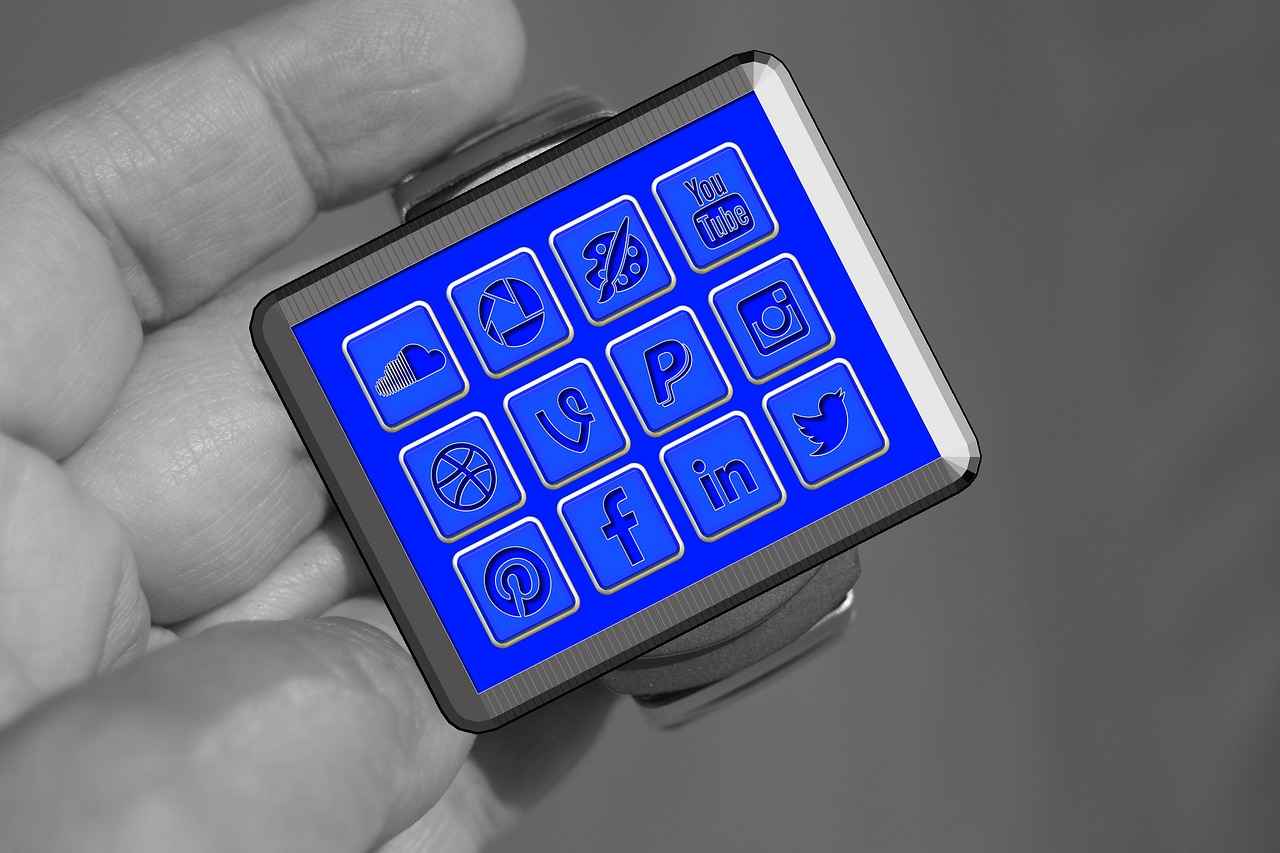Why Choose a Smart Watch for iPhone?