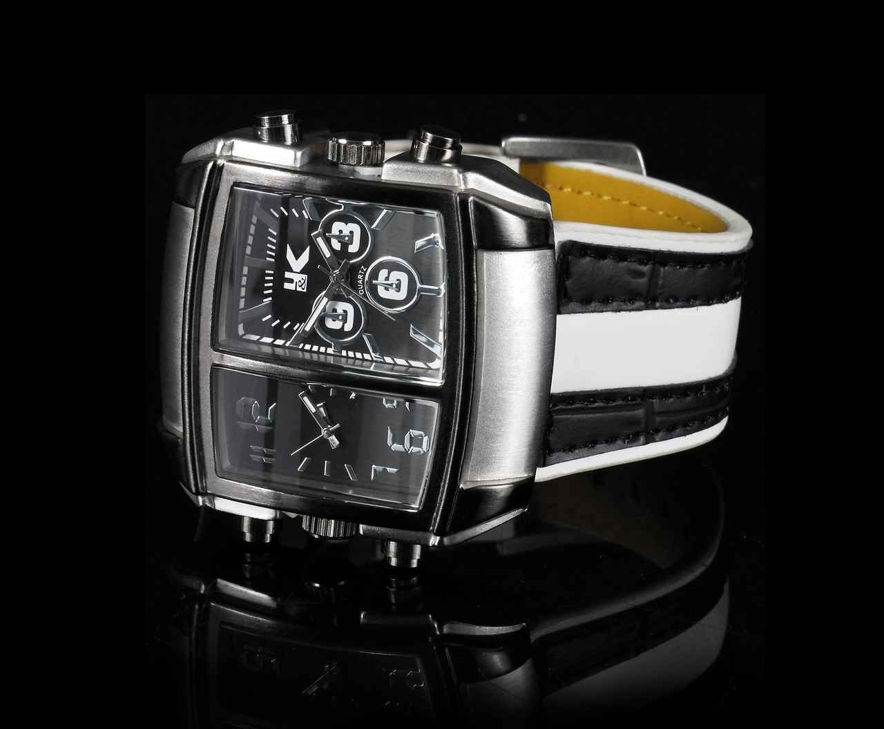 Why Choose a Smart Watch for Outdoor Activities?