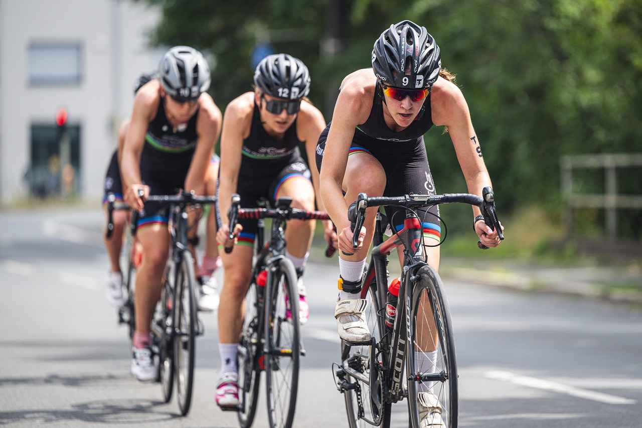 Why Choose a Smartwatch for Cycling?