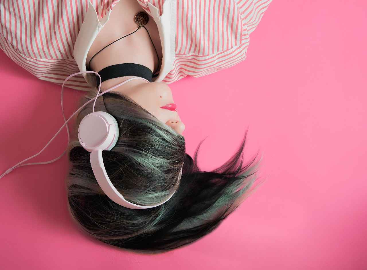 Why Choose a Smartwatch for Music?