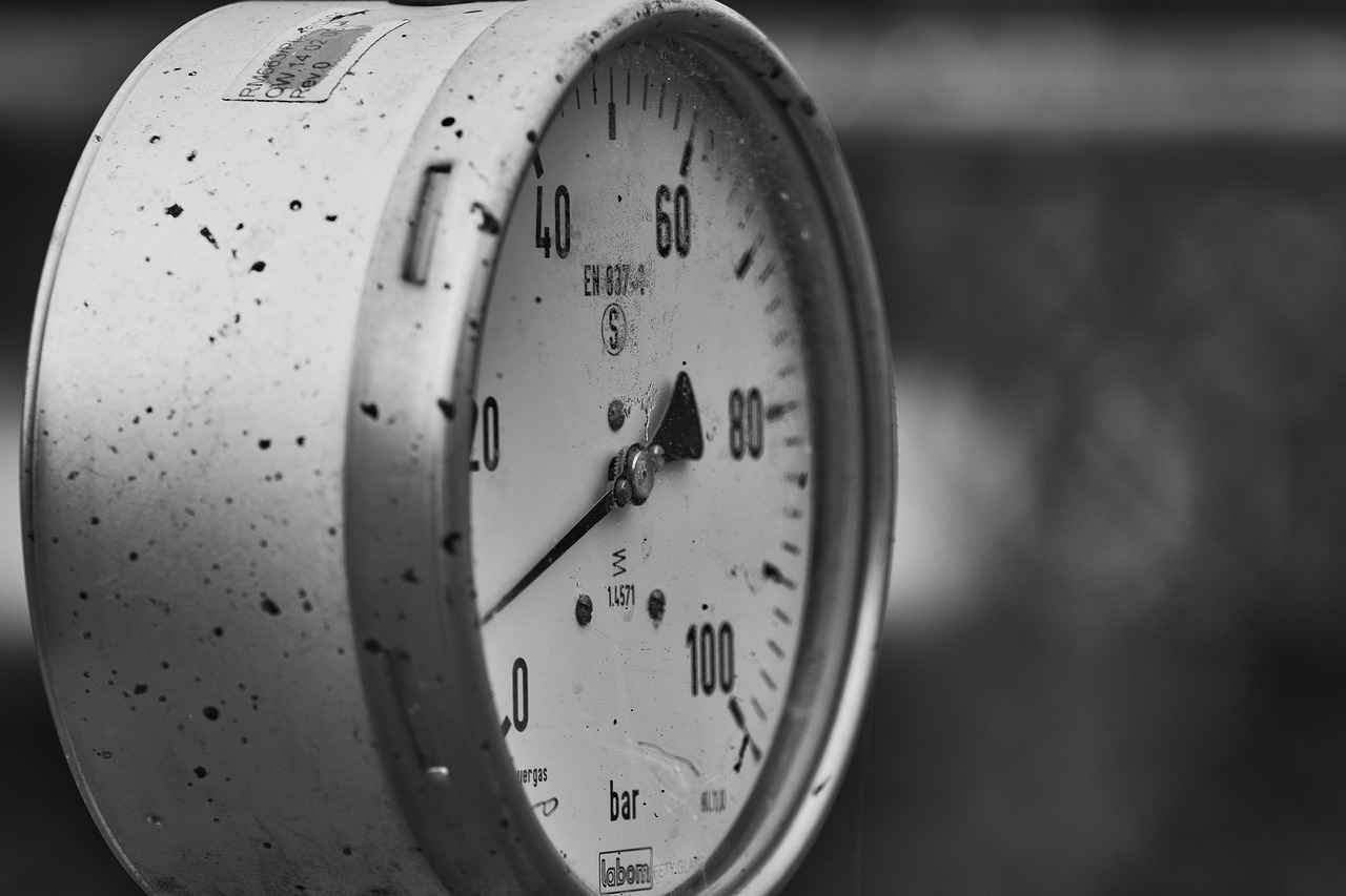 Smart Watch Blood Pressure Monitors: Are They Accurate? 2 How Do Smart Watches Measure Blood Pressure?