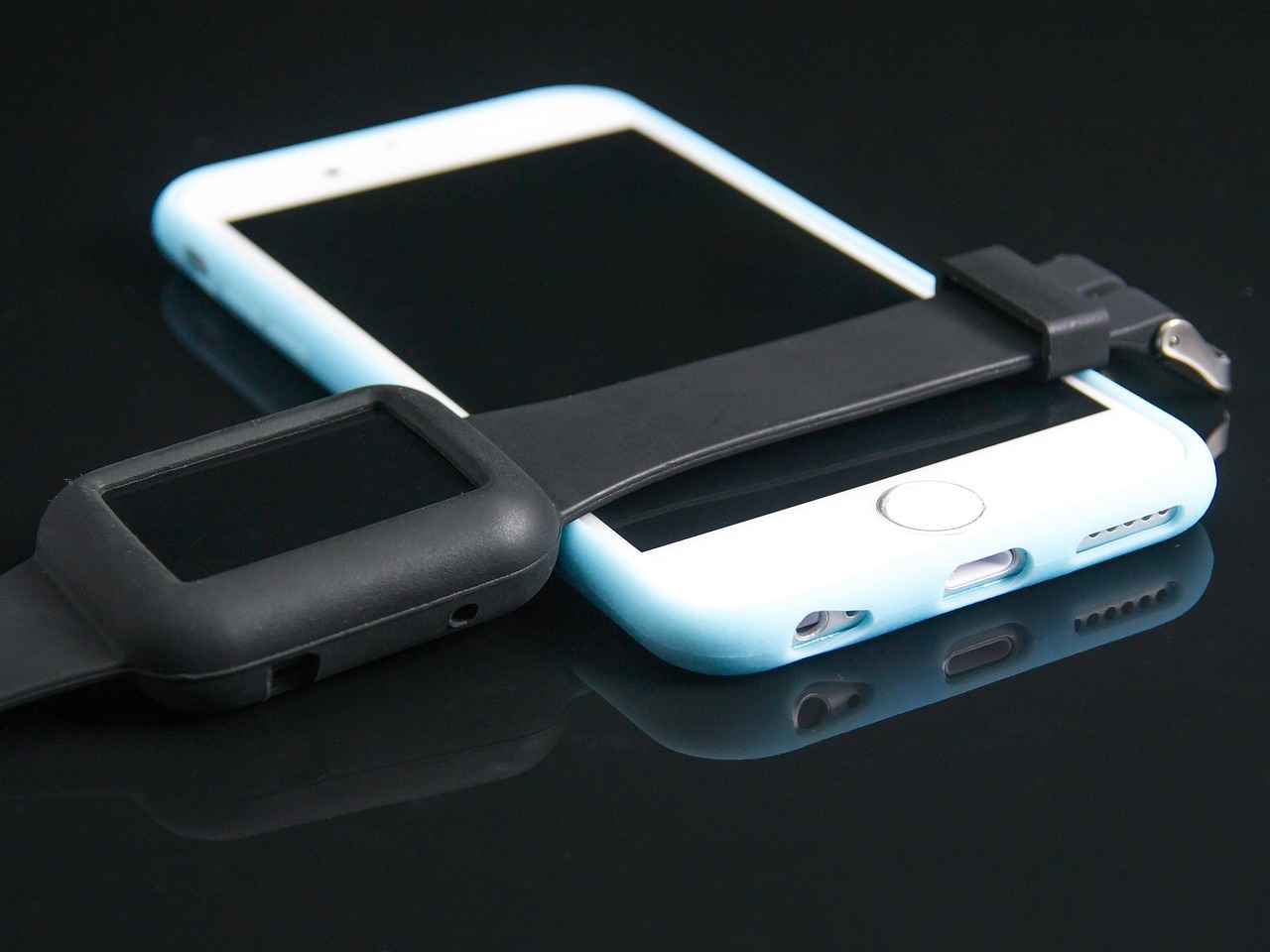 Top 5 Good Android Smart Watches for Budget Buyers 4 Comparing Battery Life Across Models