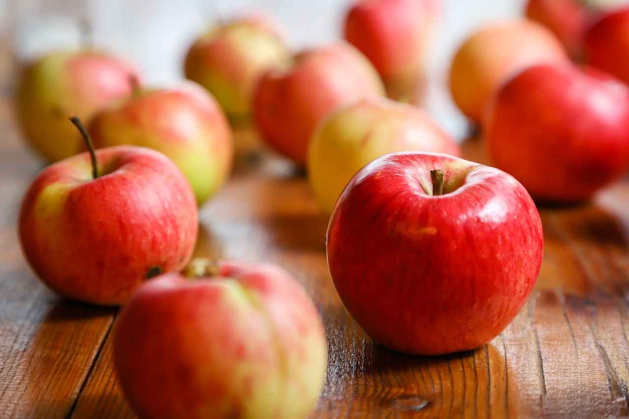 Key Features of Apple Smart Watches for Seniors